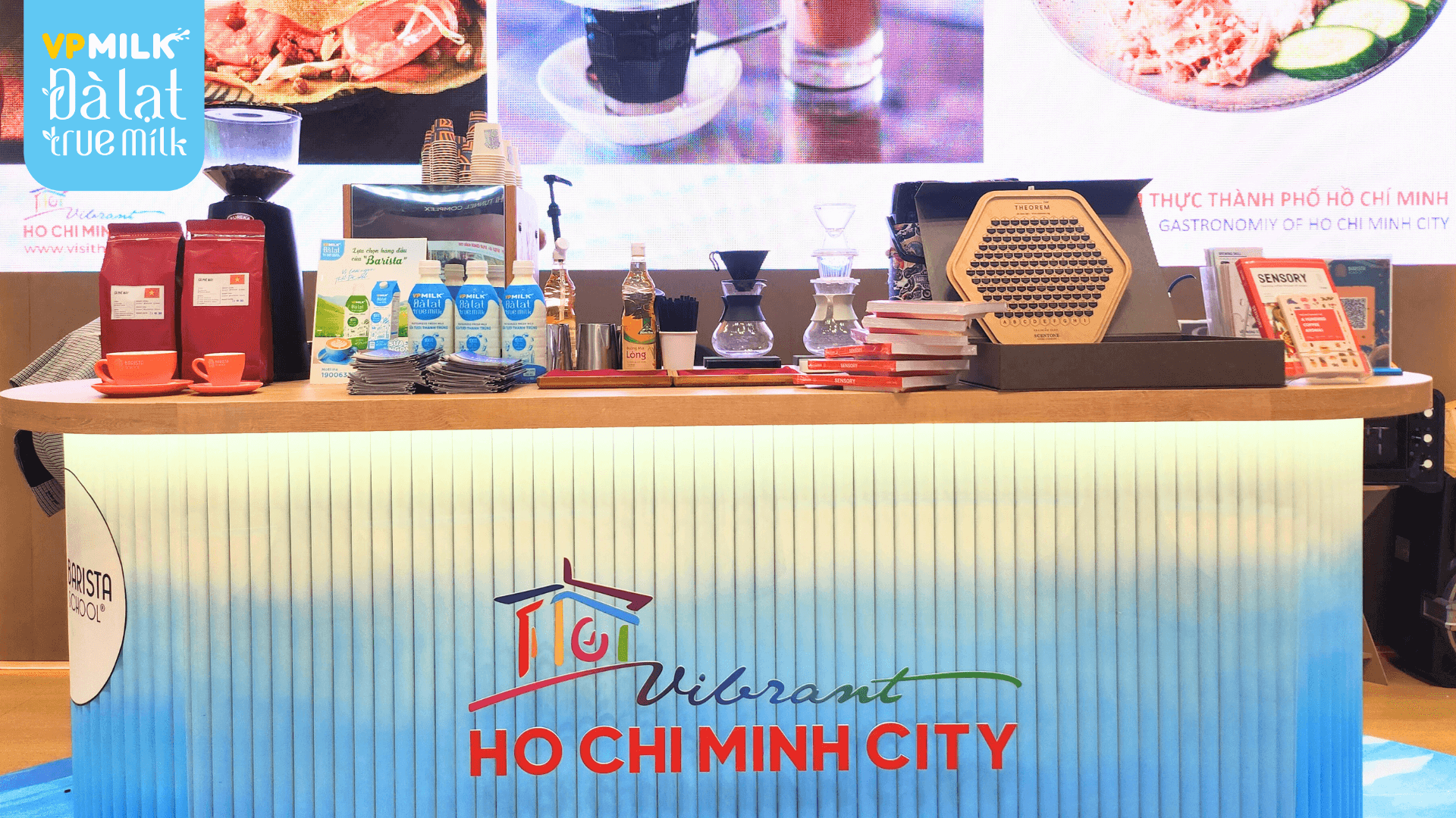 VPMILK ĐÀ LẠT TRUE MILK TỰ HÀO “SÁNH BƯỚC” CÙNG BARISTA SCHOOL TẠI HỘI THẢO DU LỊCH QUỐC TẾ TP.HCM 2025 image